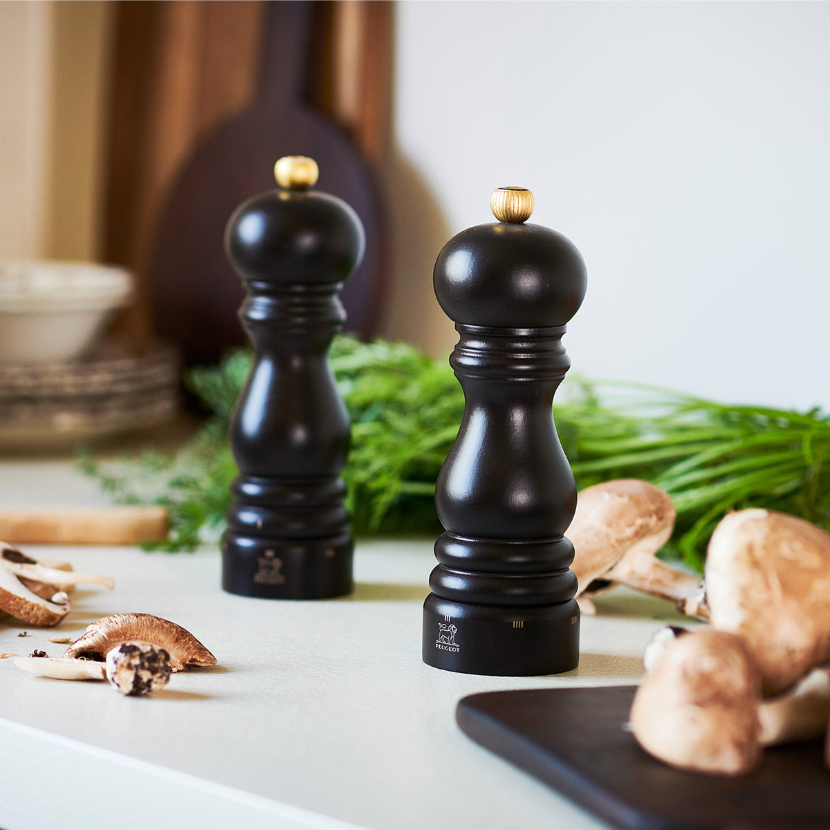 プジョー パリユーセレクト(12cm/18cm)│6段階の粗さ調節可能な木製ミル